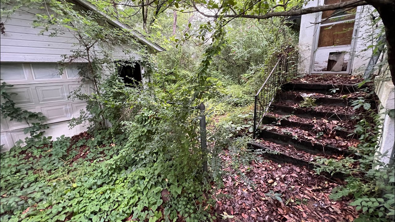 You WONT believe what we FOUND out back! WORST ONE YET.  NATURE took OVER this ENTIRE property.