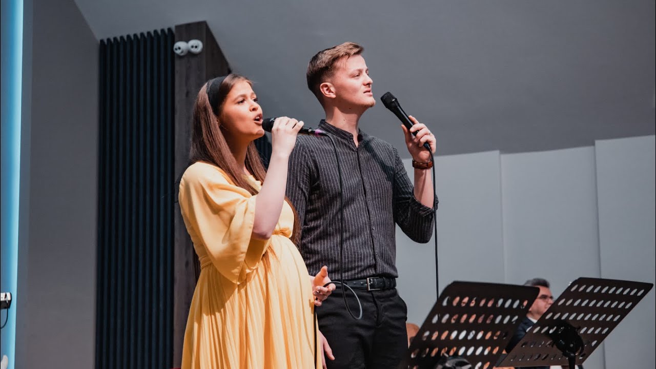 Adrian și Naomi Magda - Nu-ți strânge comori aici pe pământ | Live (Cover)