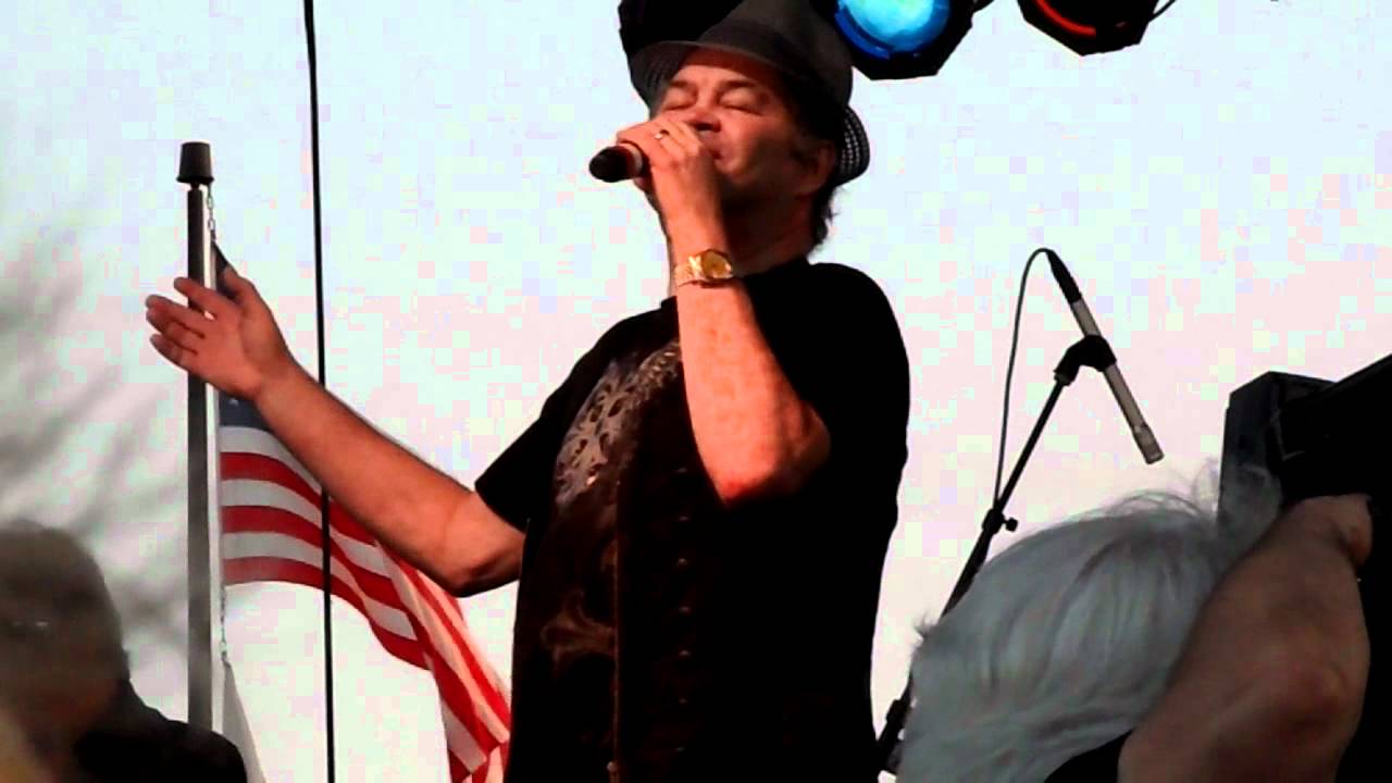 Micky Dolenz - Sometime In The Morning (Live, 7-26-11)