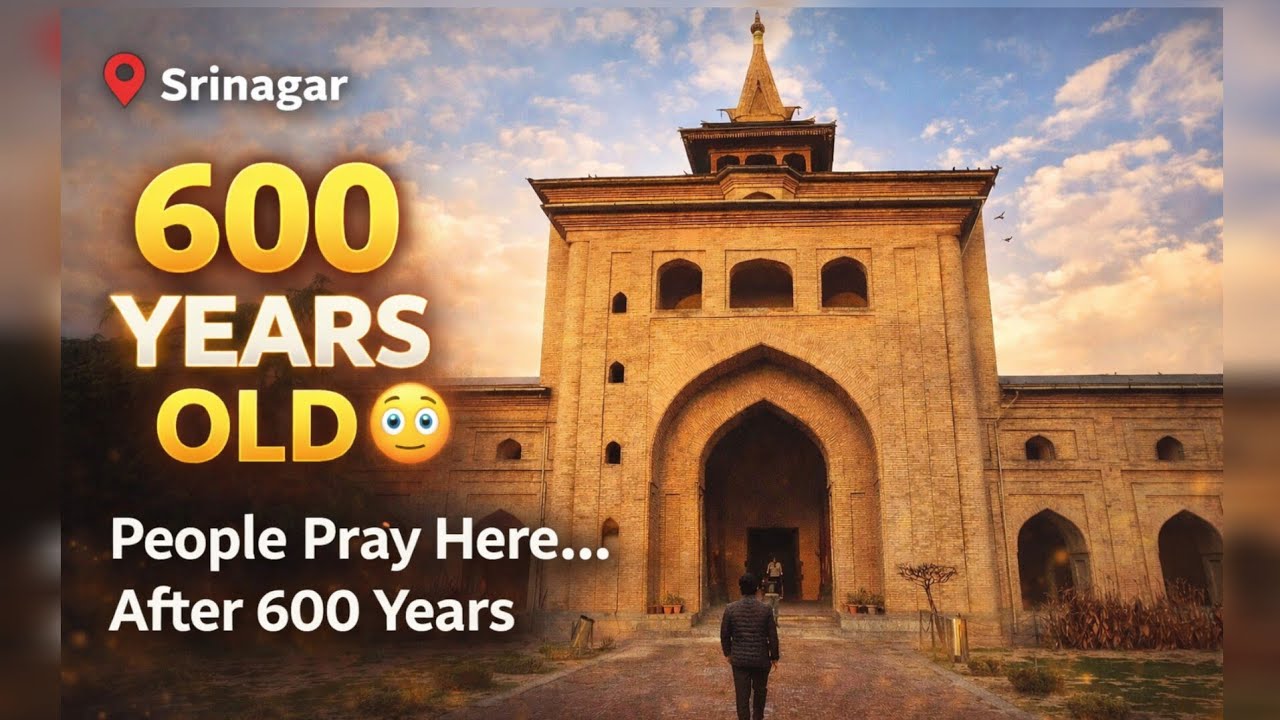 I Visited a 600 Year Old Mosque in Kashmir (Unbelievable History)