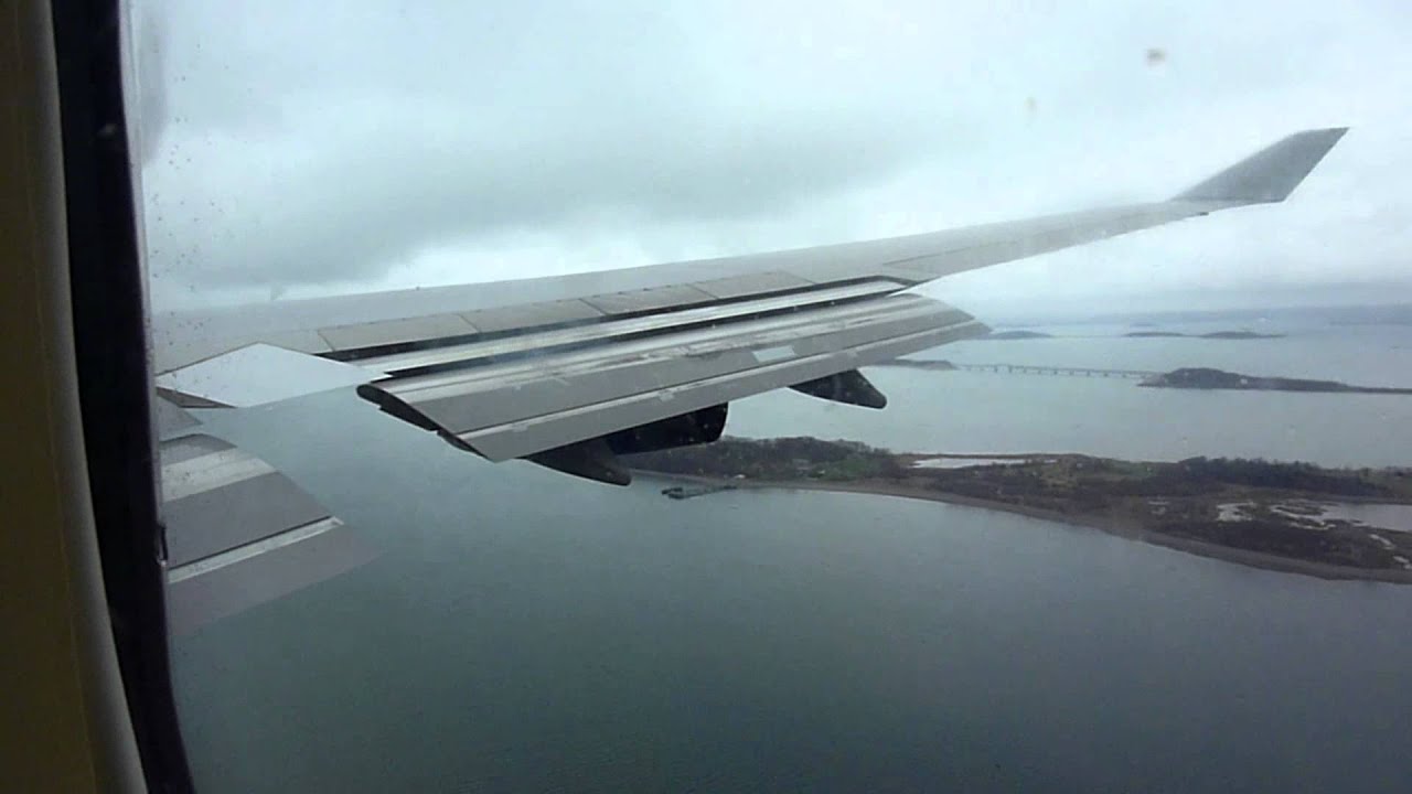 British Airways B747 landing Boston Logan Airport
