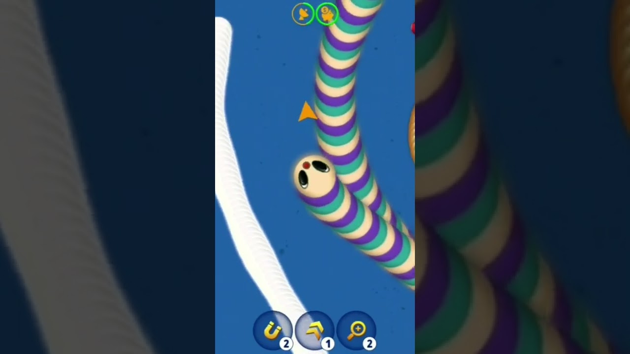 Wormzone snake game 