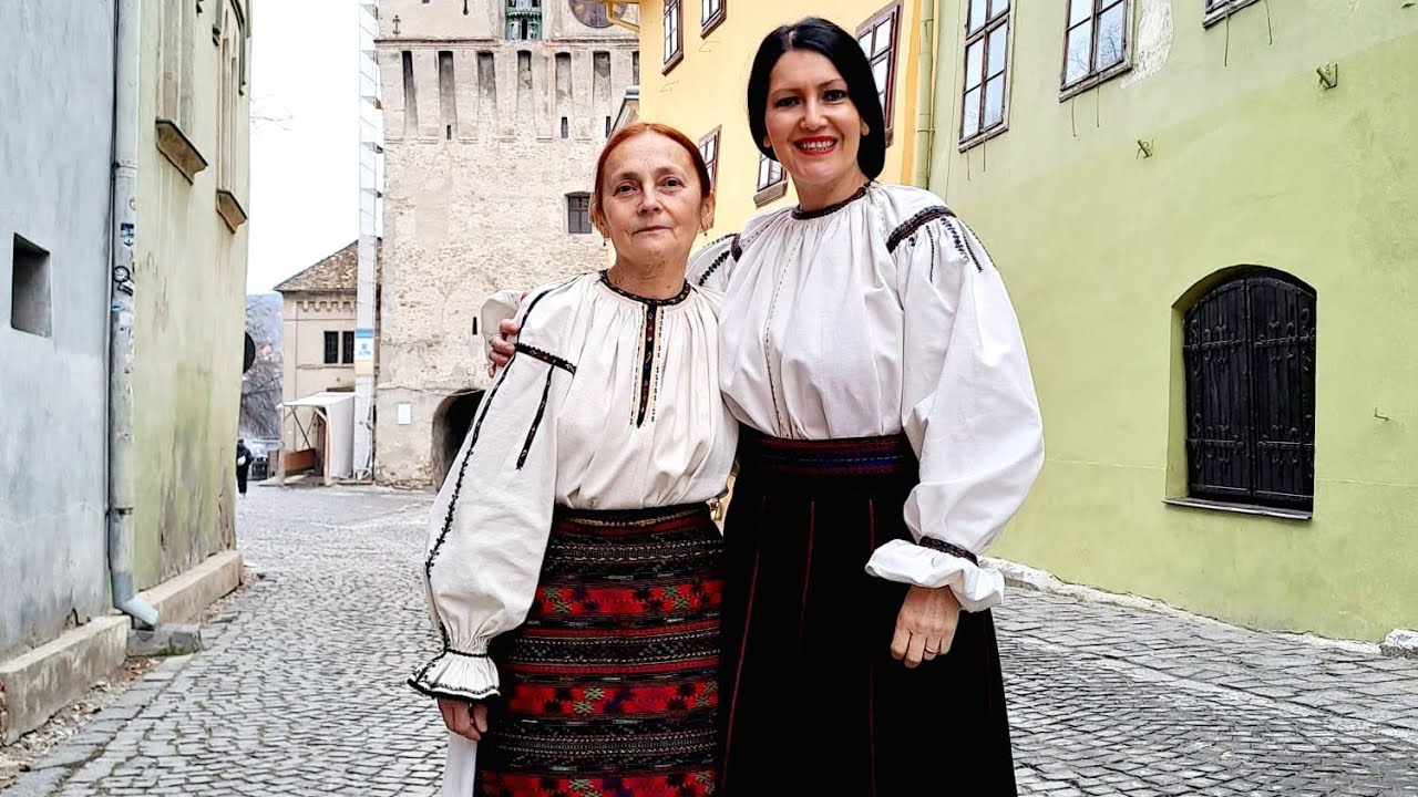 Cămaşa tradițională a adus-o acasă pe Maria Dumitru #timpulreîntoarcerii