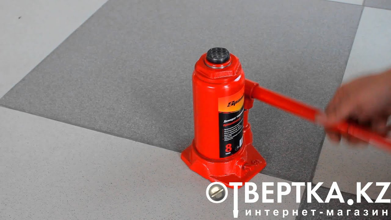 Домкрат гидравлический бутылочный, 8 т, h подъема 200-385 мм SPARTA 50324