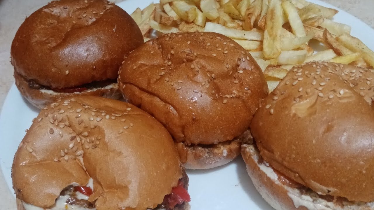 الشاورما على الطريقة المصرية حضريها بسرعة الصاروخ والطعم في حتة تانيه😋😋