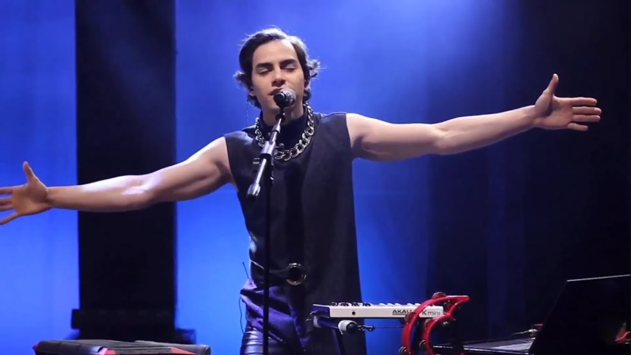 Midnight Dreamers - Dreamer (LIVE)