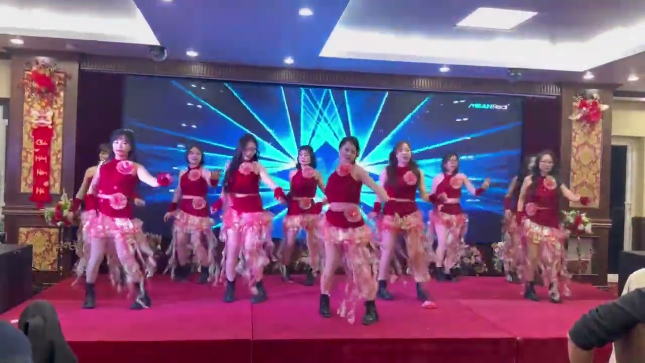 Nắng dứoi chân mây