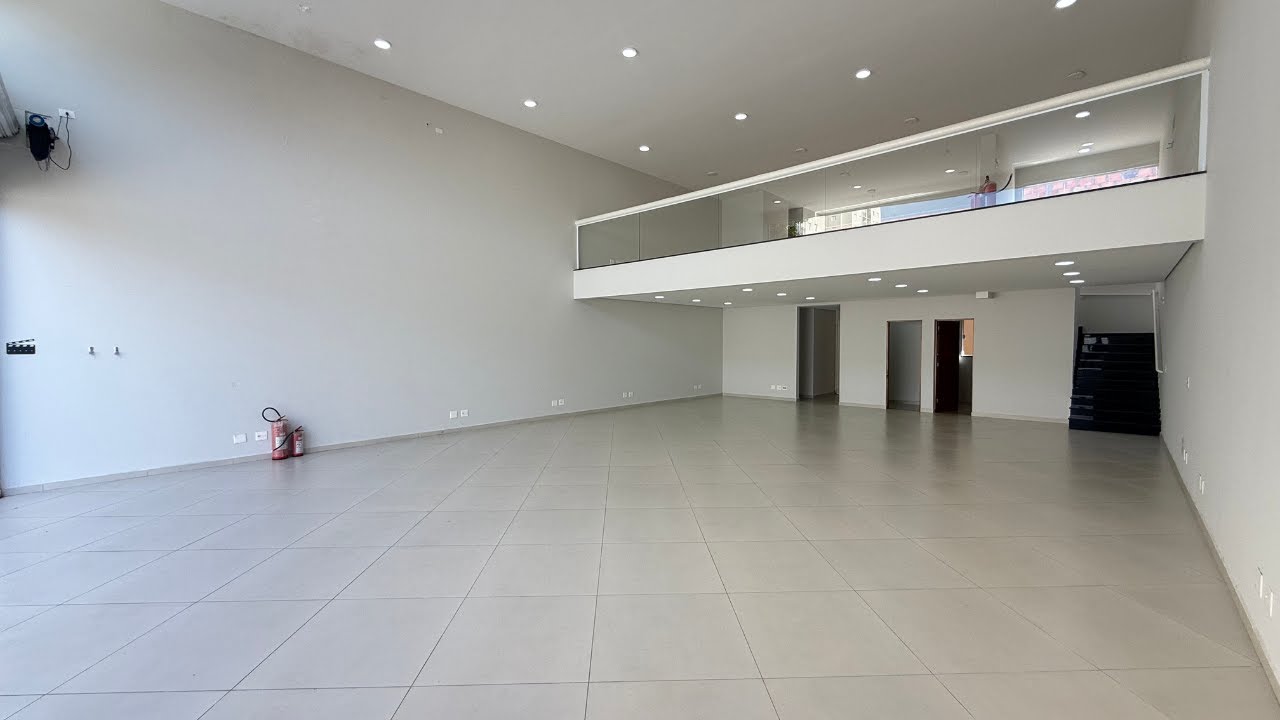 Galpão NOVO no Gopoúva! 270m², pé-direito alto, mezanino e acesso fácil às principais vias!