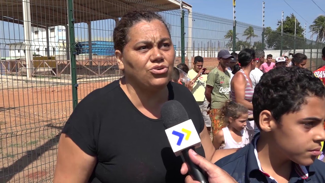 Moradores realizam protesto contra falta de água em Arapiraca