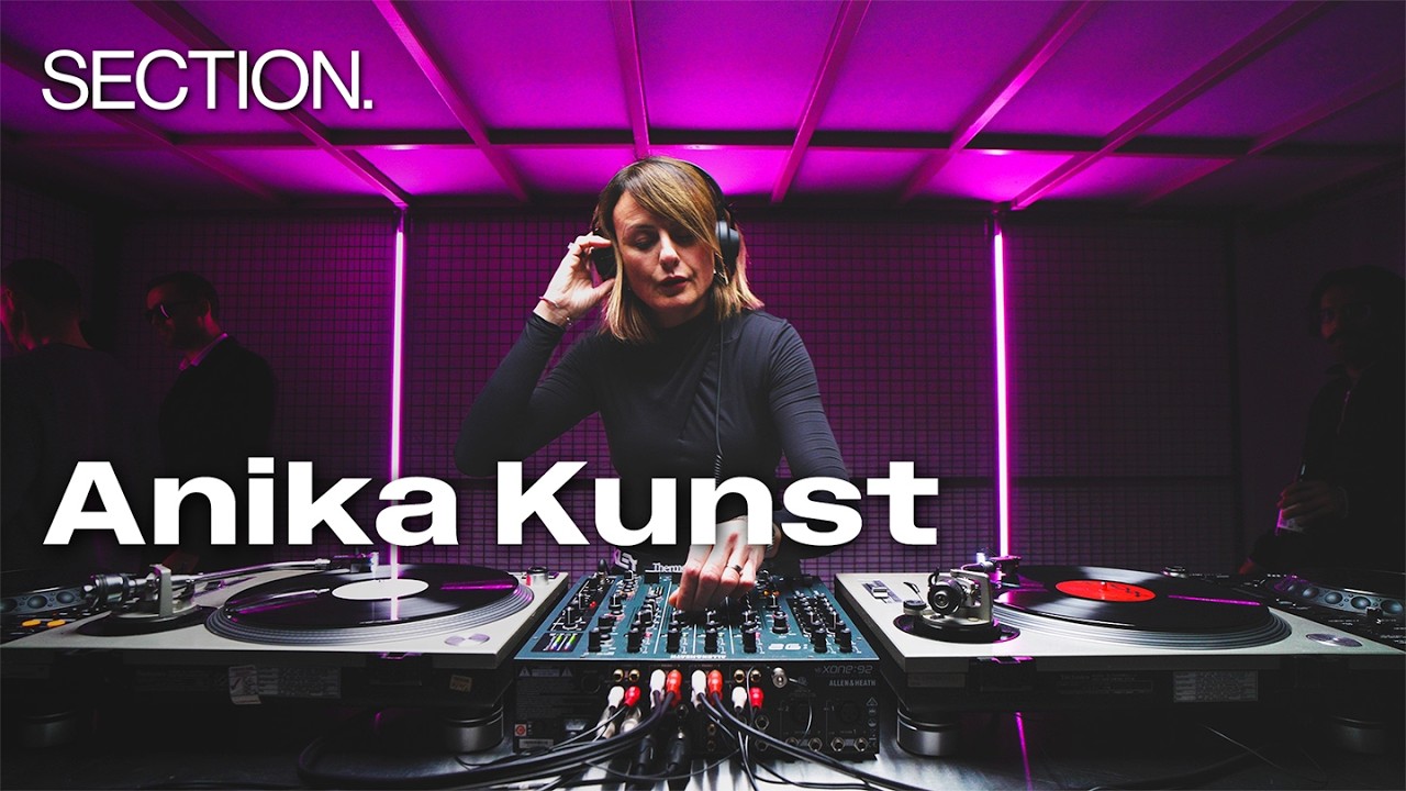 Anika Kunst | Vinyl Techno DJ Set | SECTION. | November 2025