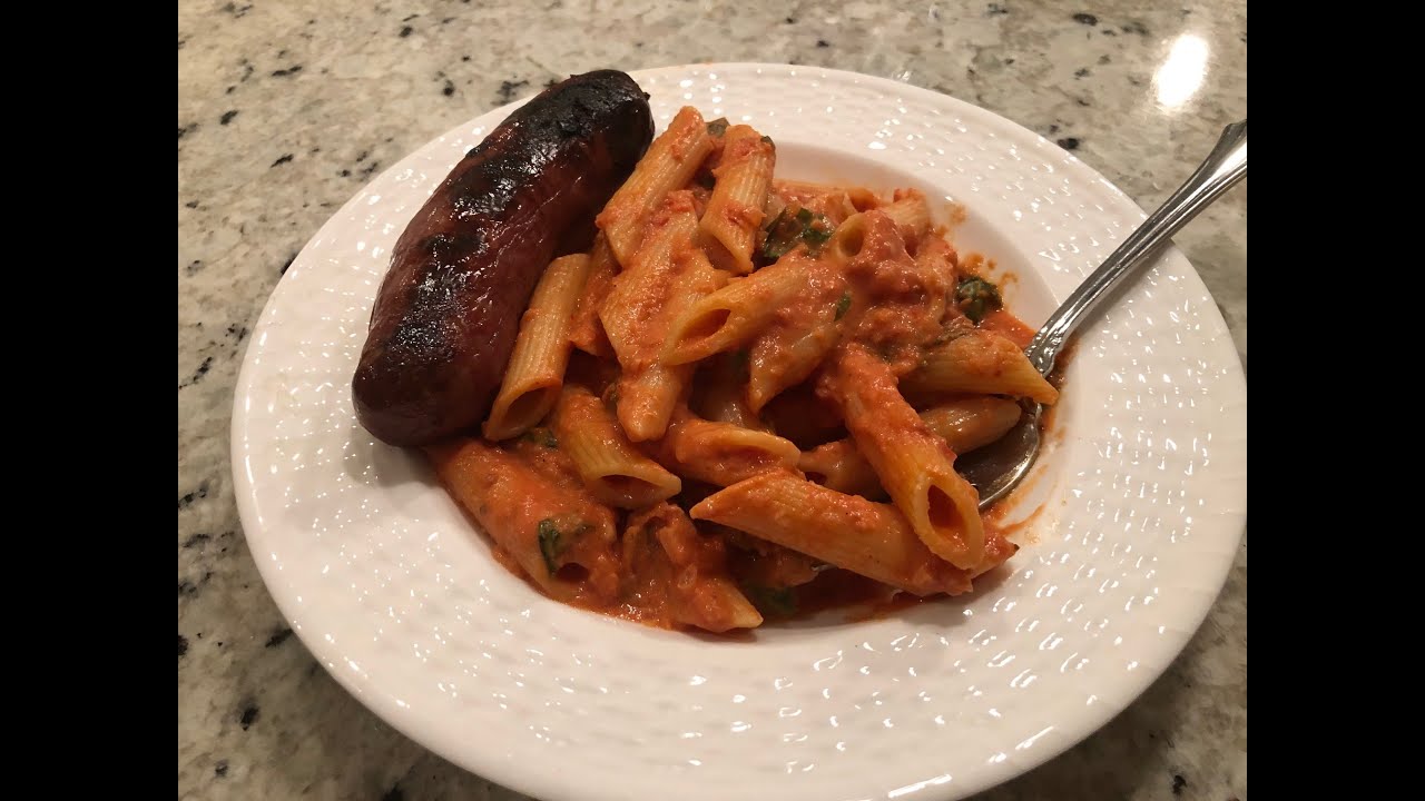 Super Easy Tomato Cream Sauce with Penne Pasta