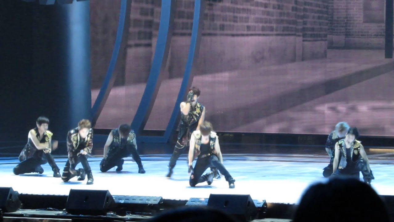 [Fancam] 131122 MAMA in Hong Kong - Infinite(Destiny)