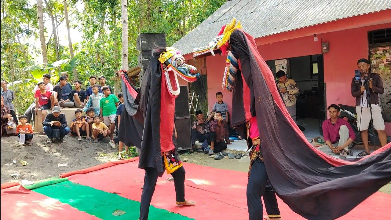 Barongan Mbot fabi & Sendi ebeg Muncul Jaya Group pager gunung pangandaran