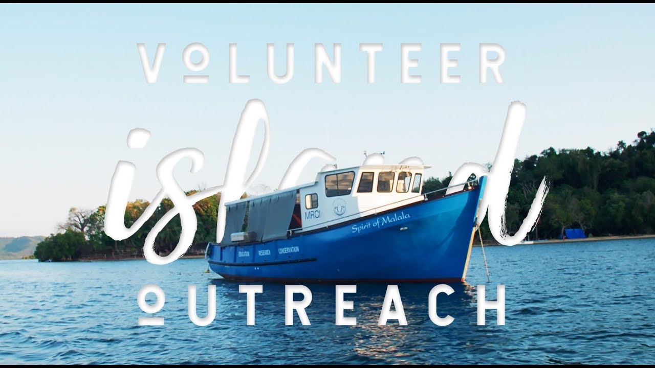 Volunteer Island Outreach in Madagascar with MRCI