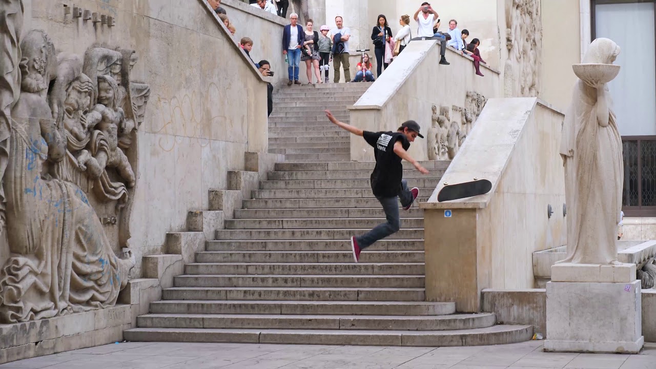 Eniz Fazliov – Le Dome Raw