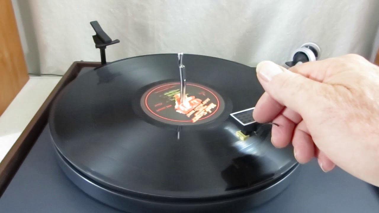 BIC 940 Turntable & WB20 Base Demo