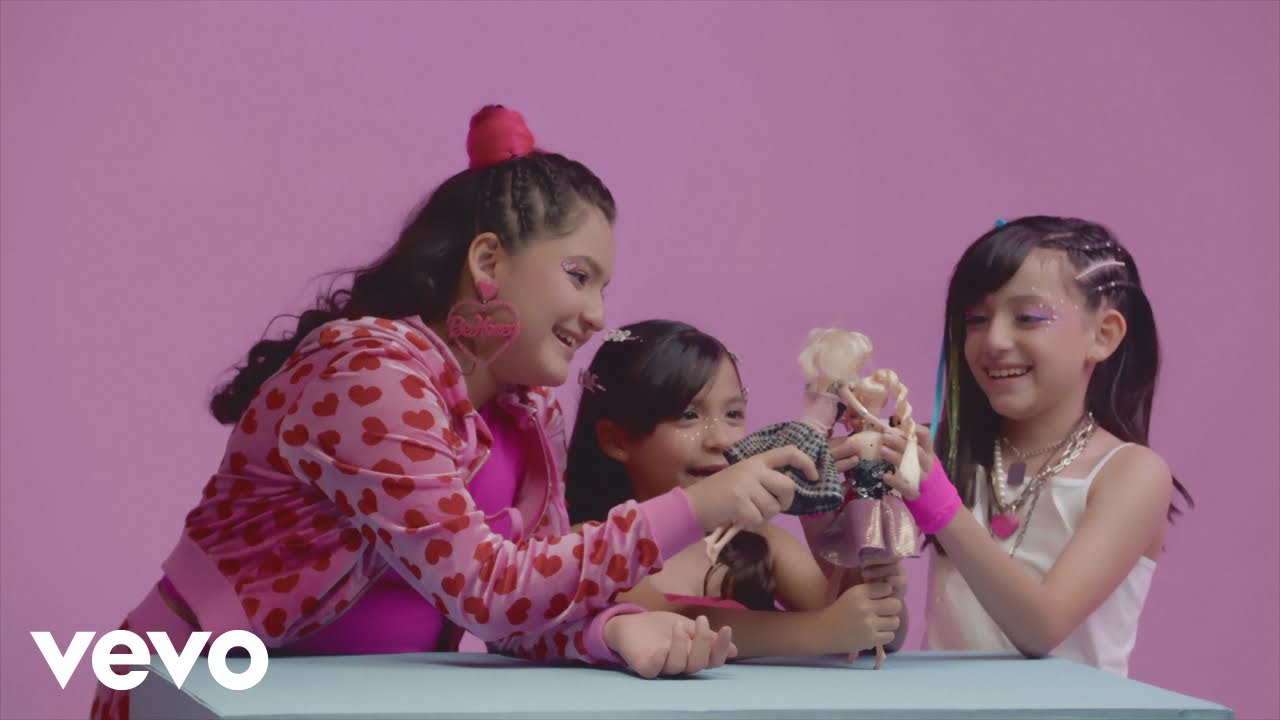 Disfruta de Dubidubidu (Chipi Chipi Chapa Chapa), Crush, Chocolate y todos los videos de K...