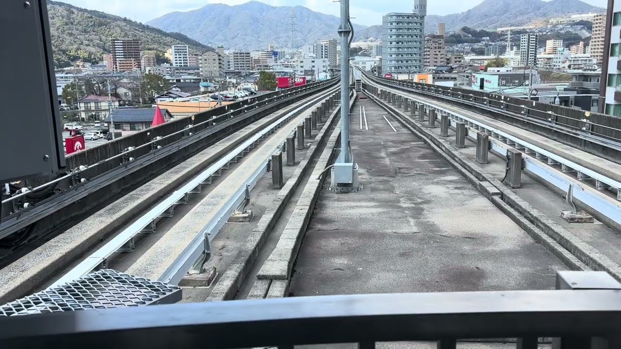 2026.3/13広域公園前行きのアストラムライン7044号車古市駅1番乗り場入線。到着。広域公園前行きのアストラムライン7044号車古市駅1番乗り場出発。