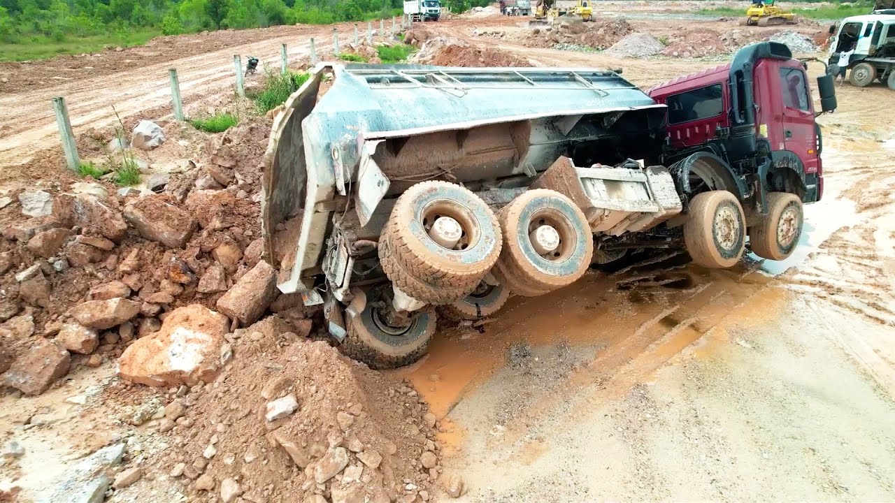 Real Accident 25ton Dump Truck Get Fails While Unloading Large Stones A Dozer Need To Recovery