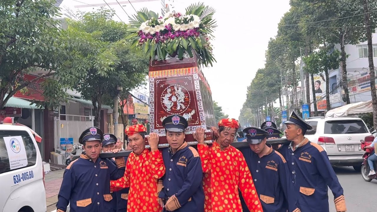 Trại hòm Sơn Đồng Hiệp (di quan ông : CAO NGỌC CHIẾU) đường Lê Văn Phẩm-p.Đạo Thạnh-tỉnh Đồng Tháp