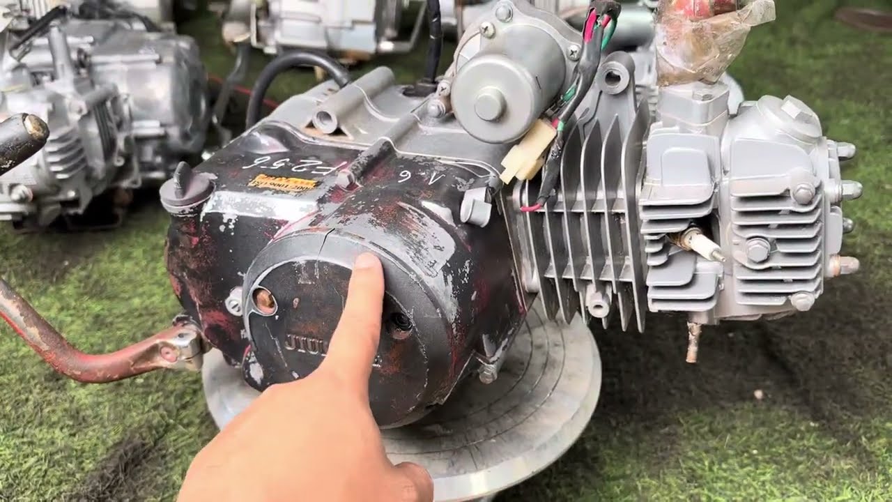 thanh l&yacute; cục m&aacute;y honda wave 100xịn gi&aacute;1tr6 || cục m&aacute;y yamaha jupiter v 2tr 