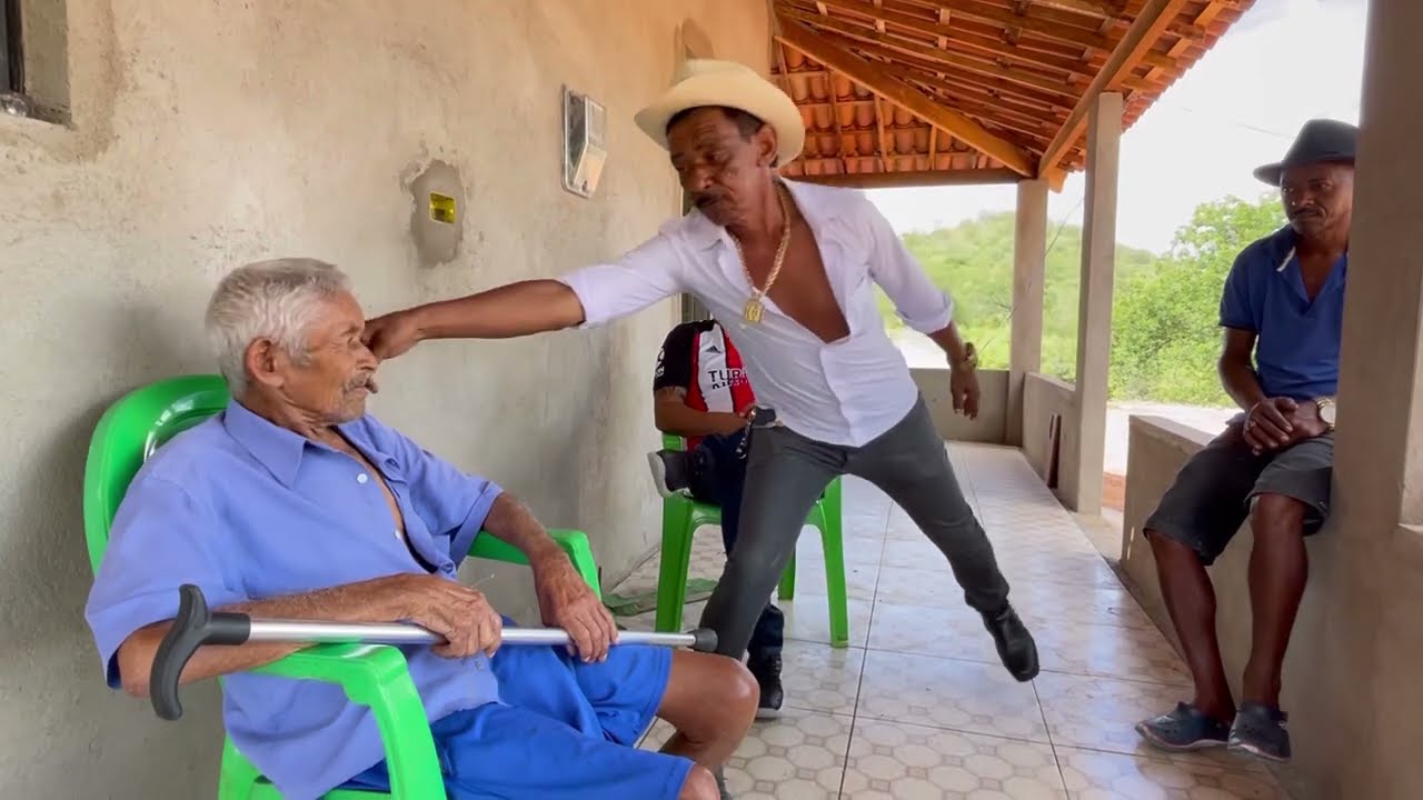 TIRINGA E LOPIM CONTAM COMO ERA QUANDO ELES BEBIAM CACHA&Ccedil;A | COM&Eacute;DIA SELVAGEM
