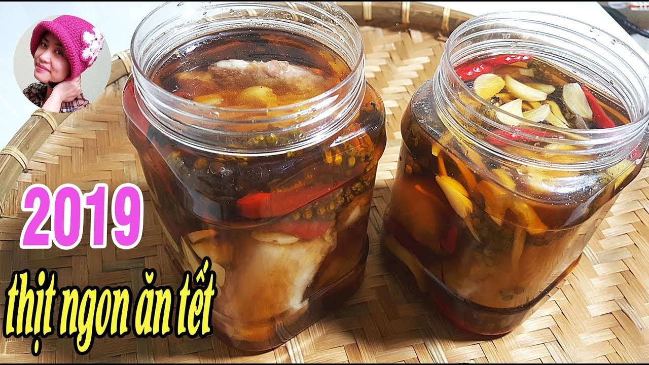 Bí quyết của Má nấu mắm làm THỊT HEO NGÂM NƯỚC MẮM ăn tết #CoHaiNhoSaiGon