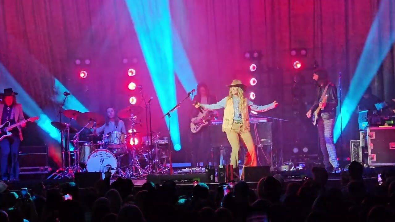 Lainey Wilson  -  Road Runner - O2 Academy Glasgow - 10.03.2024