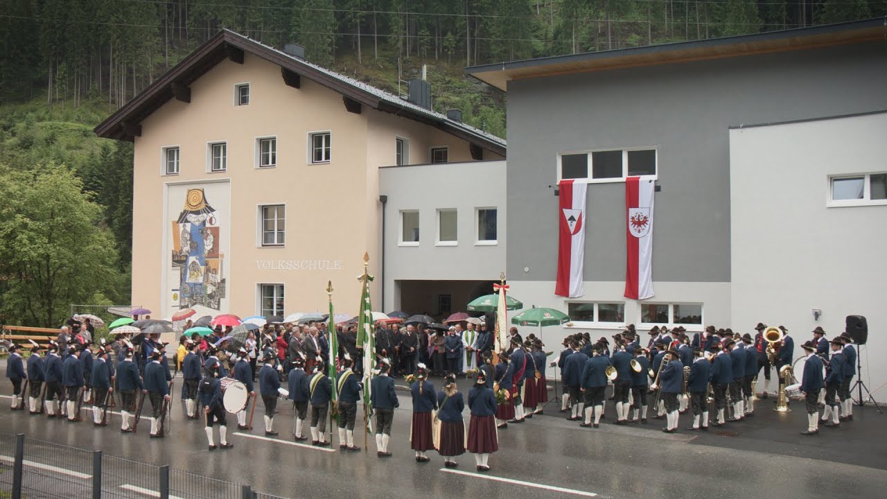 Einweihung Kindergarten- und Volksschulerweiterungsbau Strengen