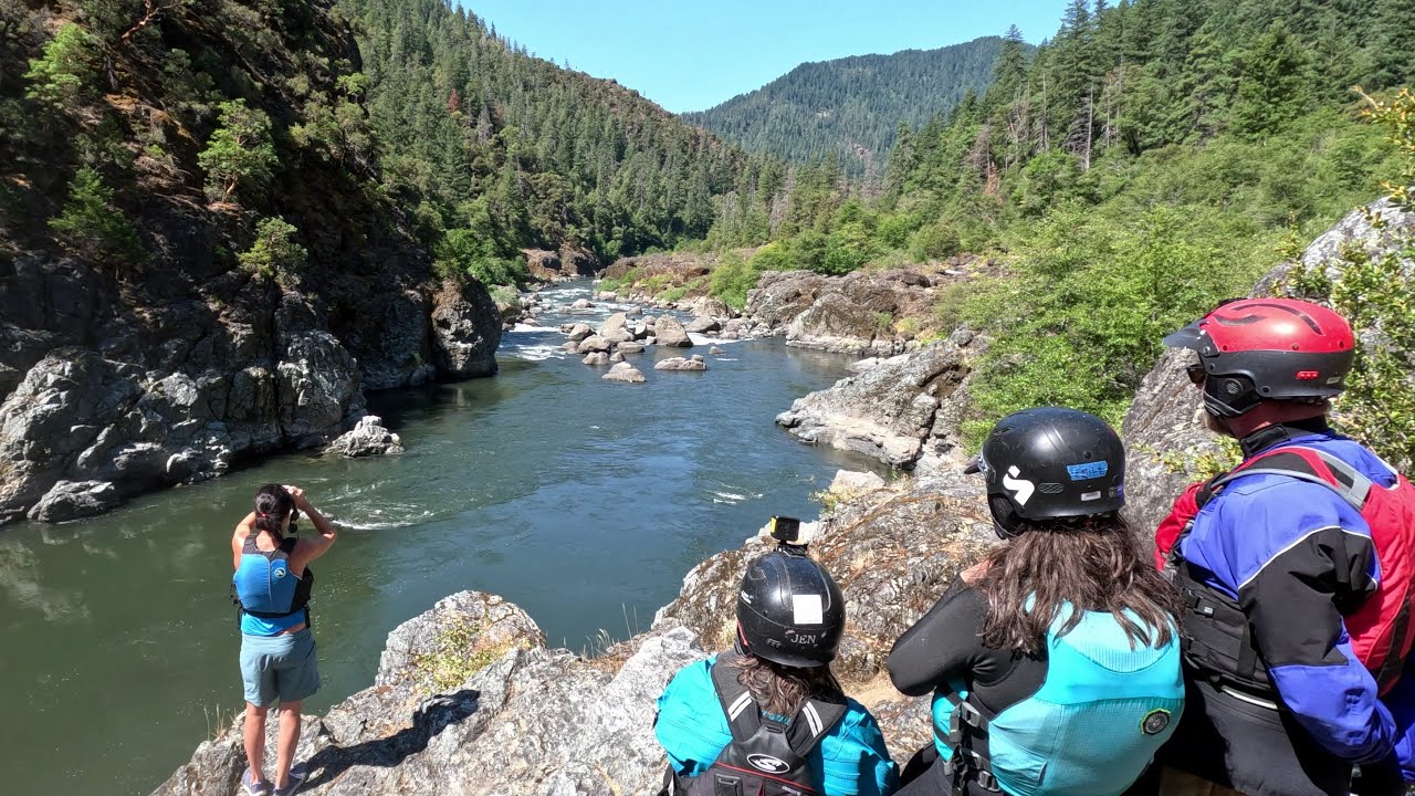 Blossom Bar in an IK, Rogue River  @ 1600/2000 cfs, July 2023