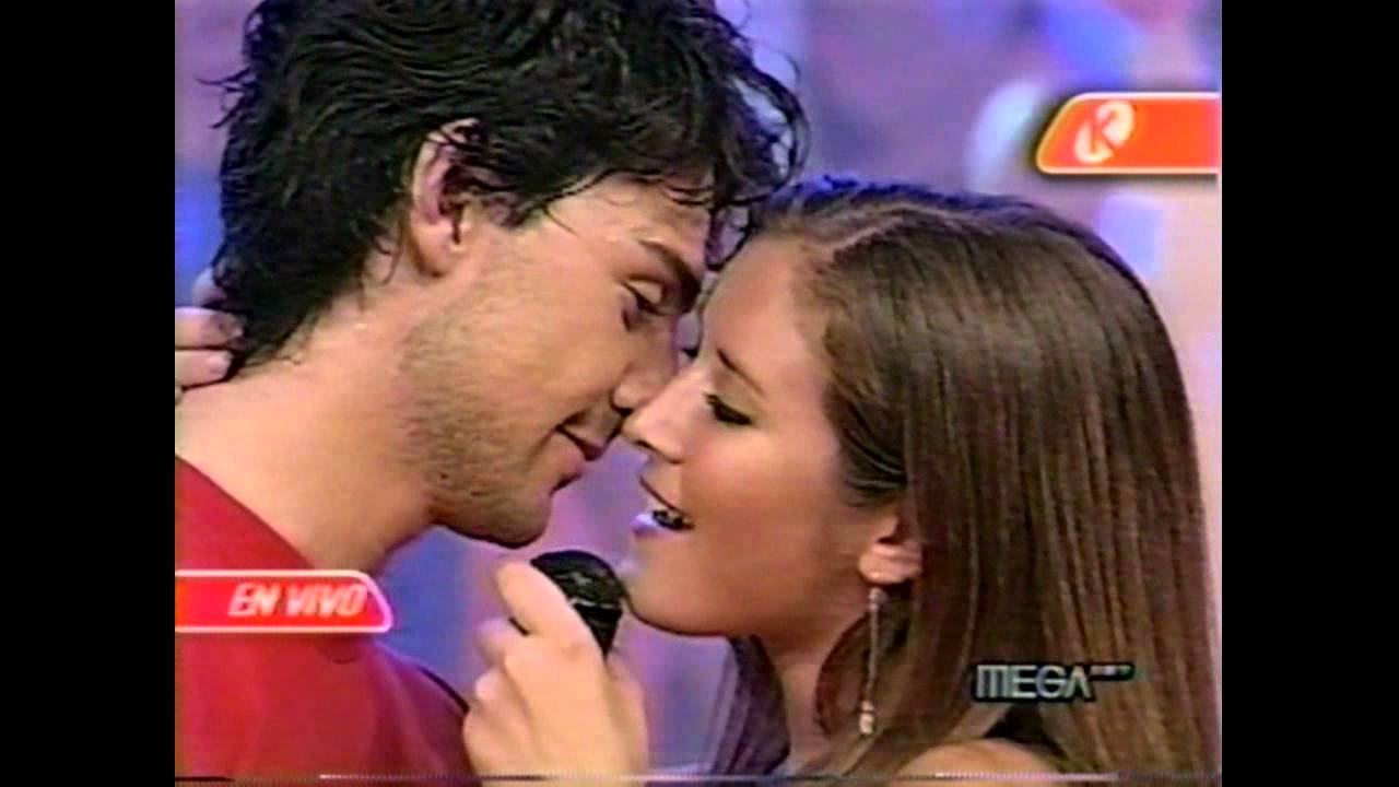 CARLA JARA - SI NO TE HUBIERAS IDO - MEKANO DICIEMBRE 2003 (VHS RIP) - ® Manuel Alejandro 2014.