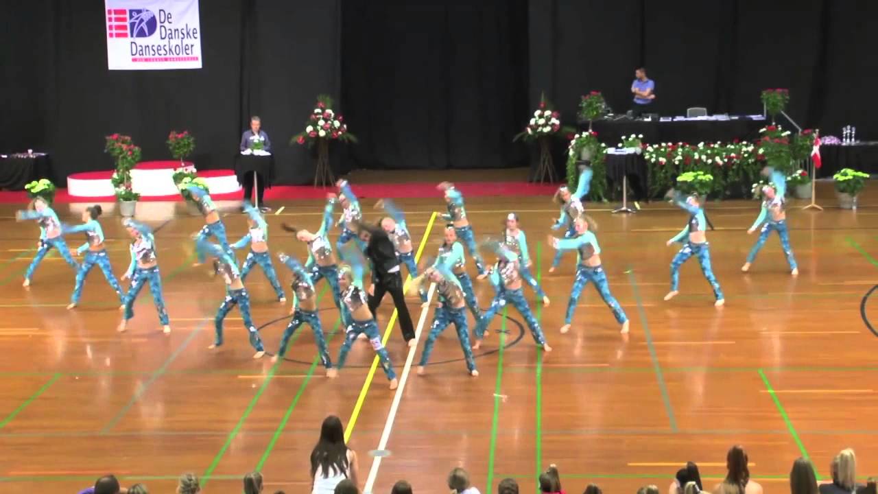 DM disco formation 2014 - Rock With U - VJCDANS