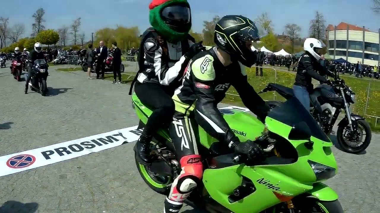 Rozpoczęcie sezonu motocyklowego Sandomierz 01.05.2022 zlot