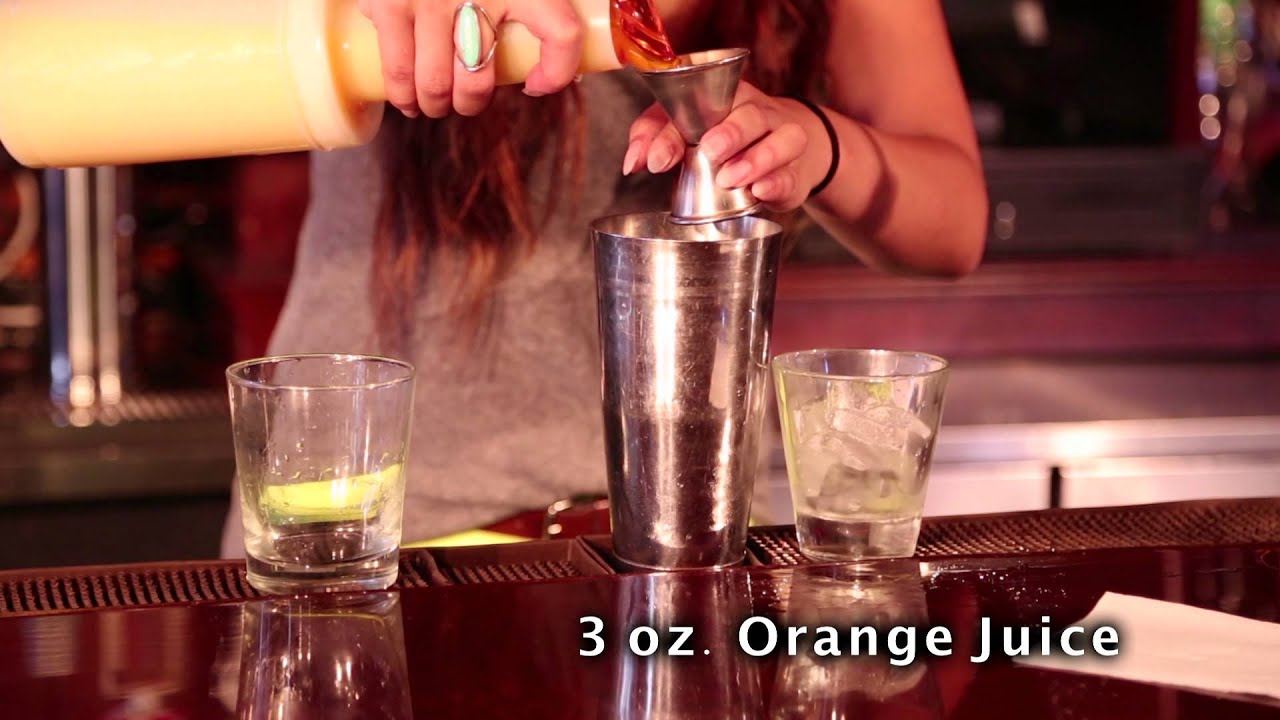 How to Make a Fuzzy Navel | Fuzzy Navel Cocktail | Allrecipes.com