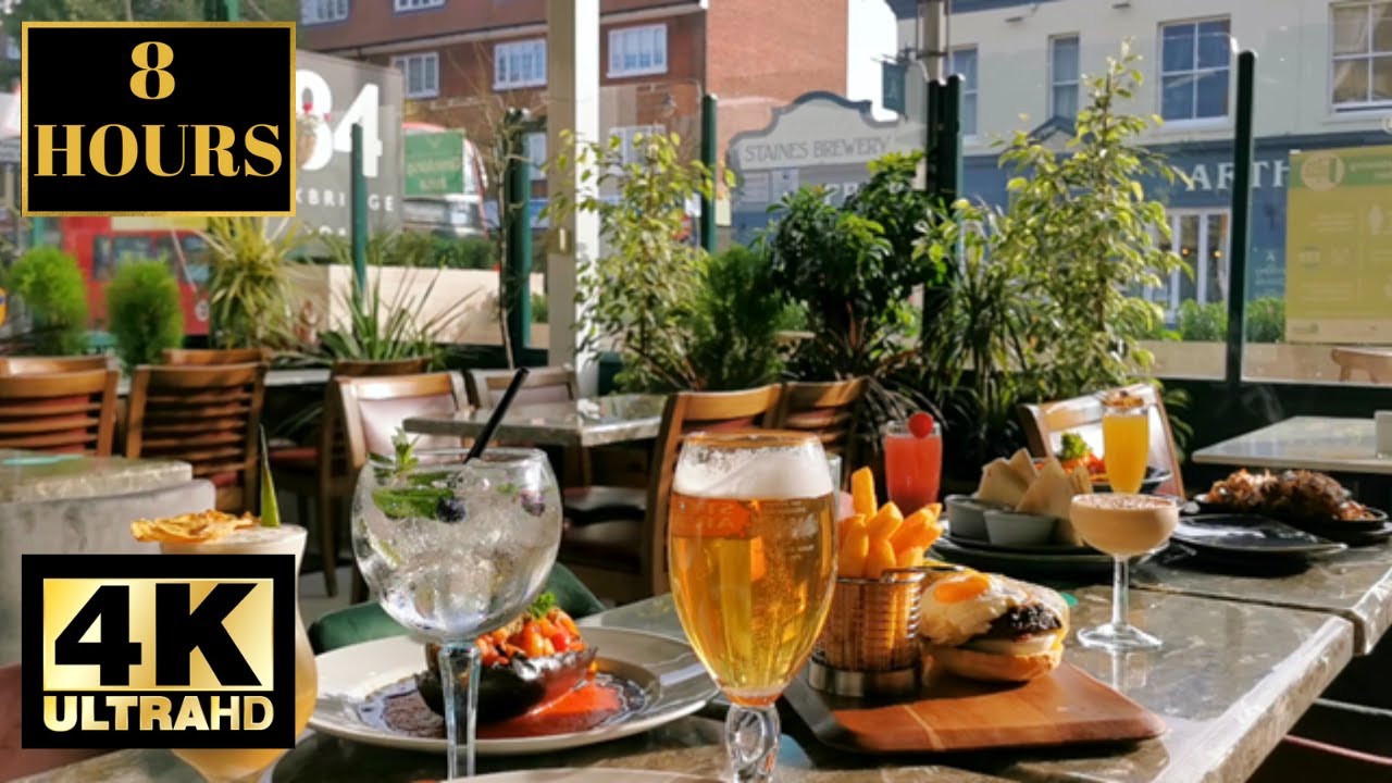 Beer Glass Cocktails Food At The Reataurant With Friends Background Wallpaper Screensaver 8 HOURS 4K