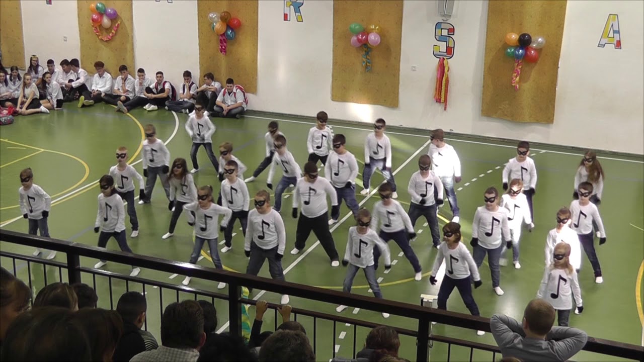 Farsang 2019. - 1. osztály műsora