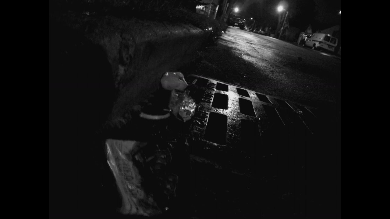 Lil Wayne- I Feel Like Dying (Instrumental) Close To Accurate