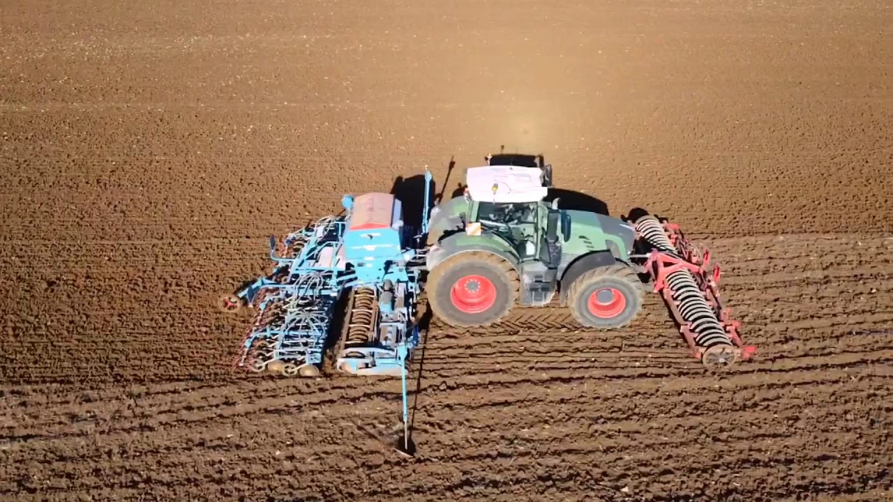Semis avec fendt 930 et combiné lemken et rouleau frontal agram