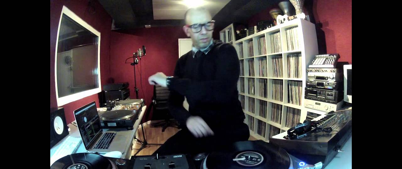 DJ MOUSS - SCRATCH ROOM ( SEASON I - EP.IV )