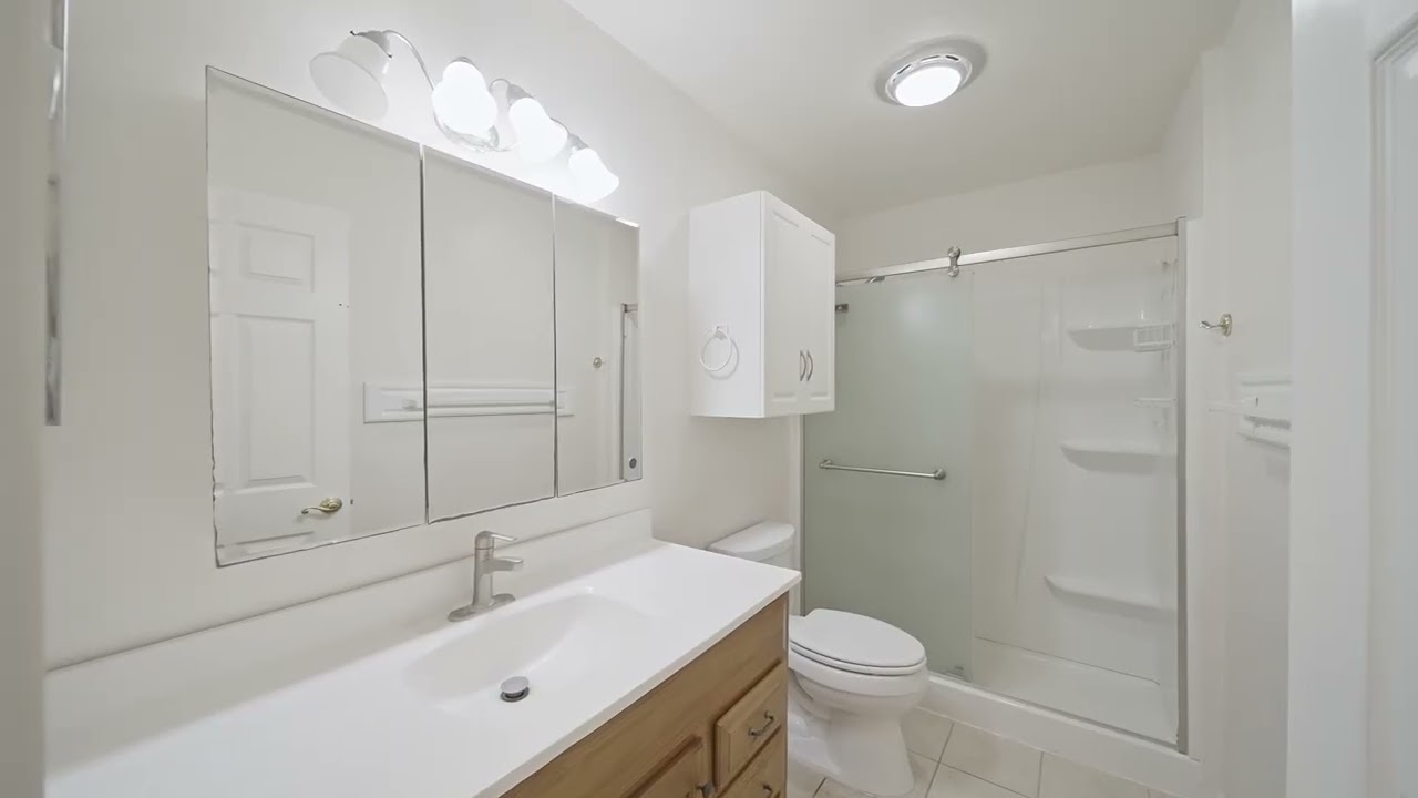 A cozy 3 bedroom 2 bath home in Hawaii Kai!
