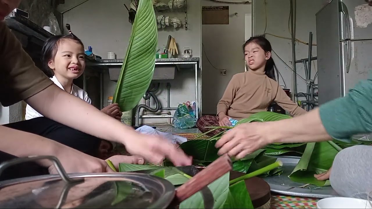 4 Bố con 