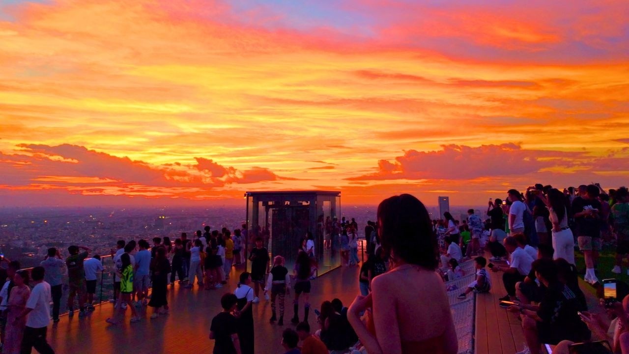 🌆Breathtakingly Beautiful Twilight at Shibuya Sky from Sunset to Night View in Tokyo Japan  4K60