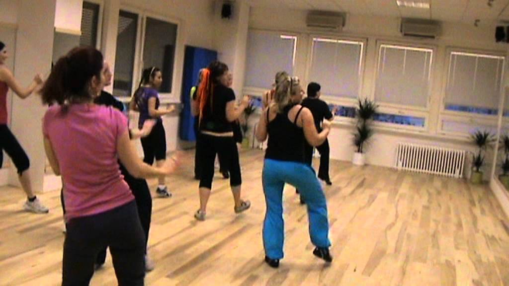 Zumba Shakira-Africa, Waka Waka