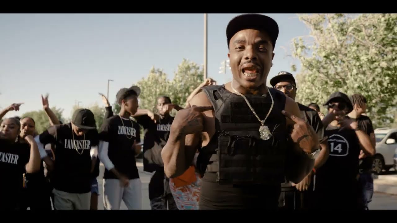 Not like us (freestyle)AV STAND UP @YoungPhillyBlunt shot by nomadicfilmz