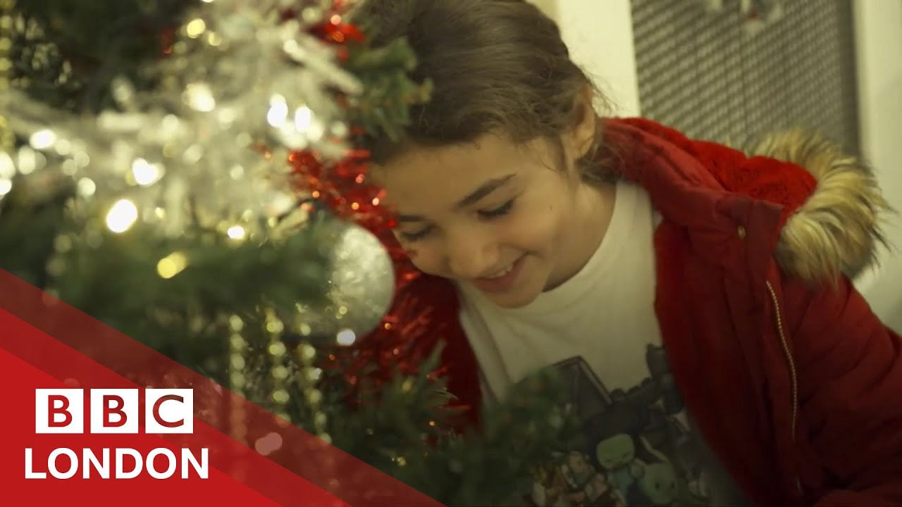 Giving Christmas presents to children living in poverty - BBC London