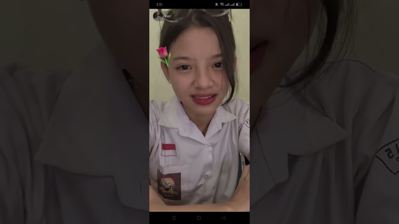 Cewe SMA Live