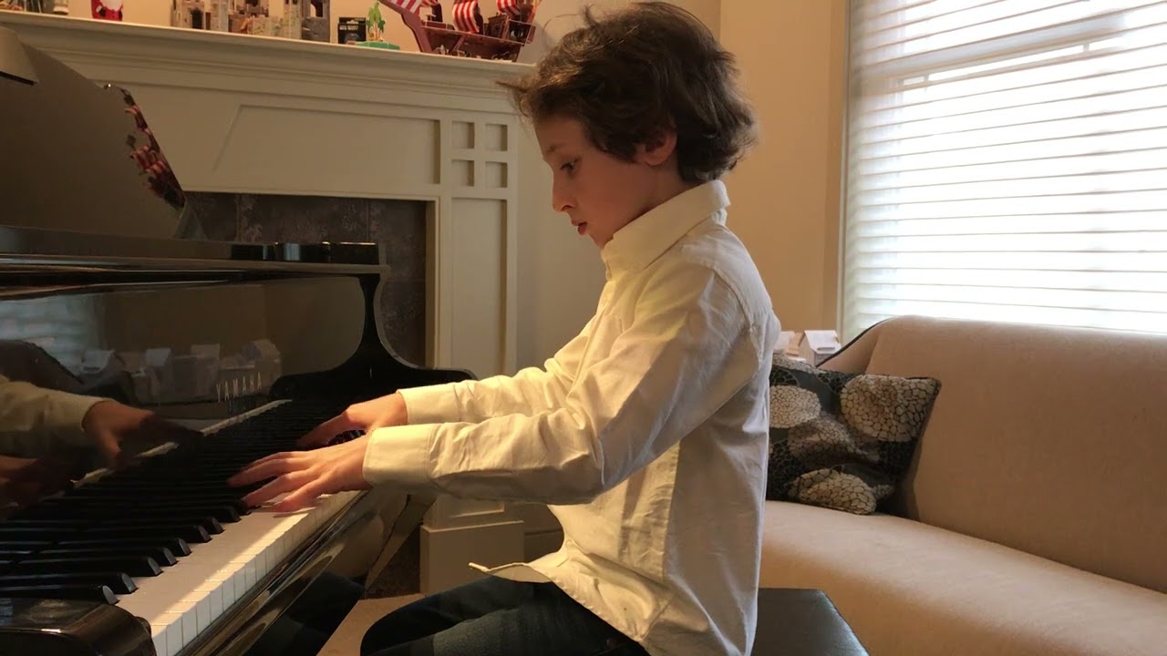 David Rondel, Little Prelude in D minor by JS Bach - 2