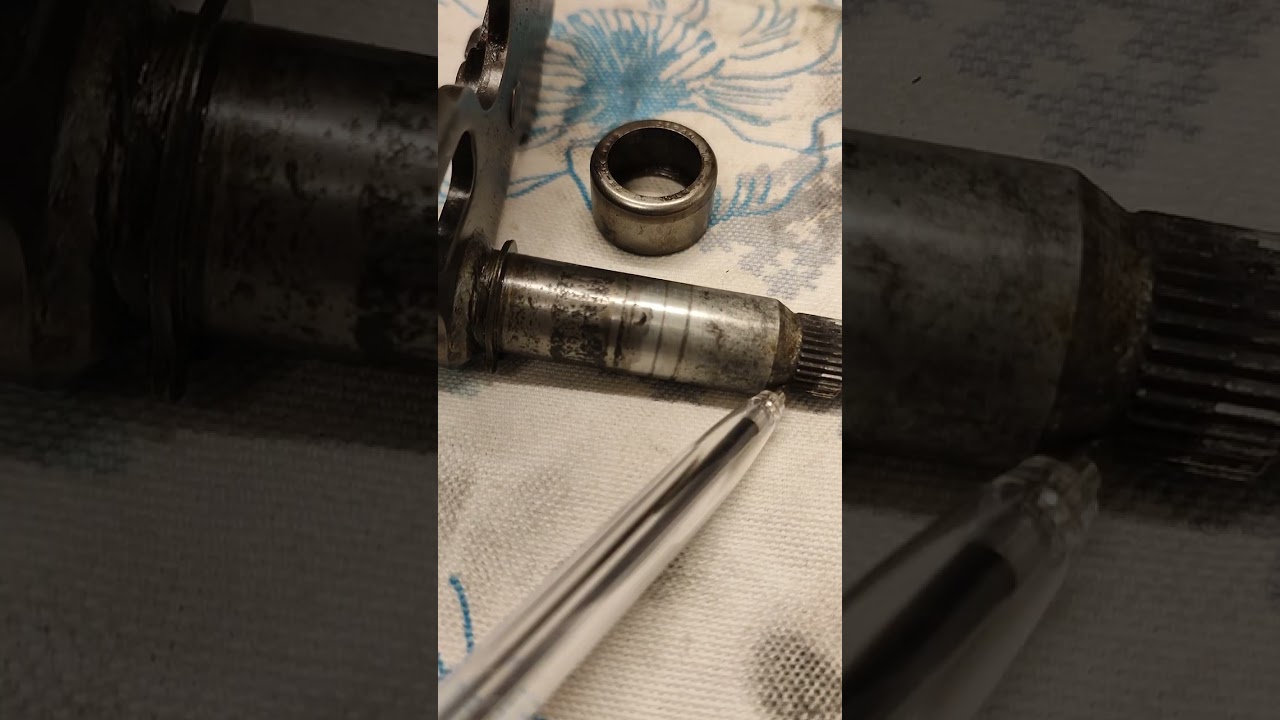 CBF1000 (2006) gear selection shaft play/wobble.