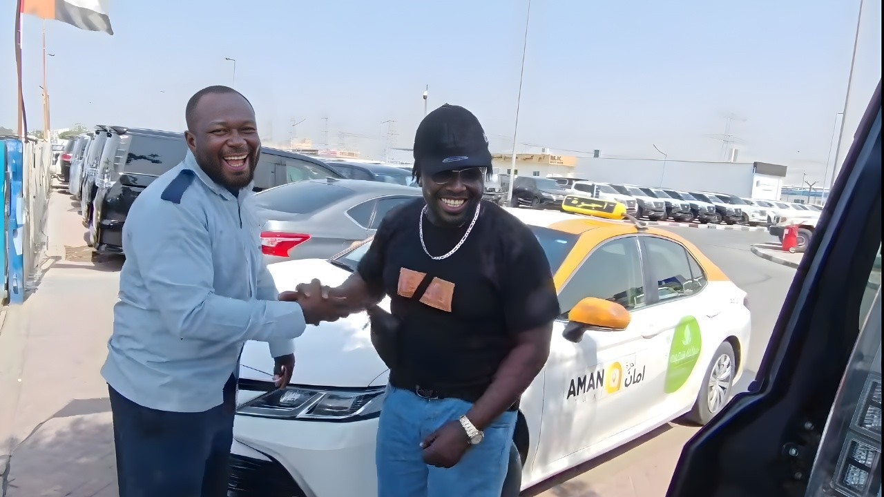 A GHANAIAN TAXI DRIVER - DRIVING TAXI IN DUBAI IS THE BEST...