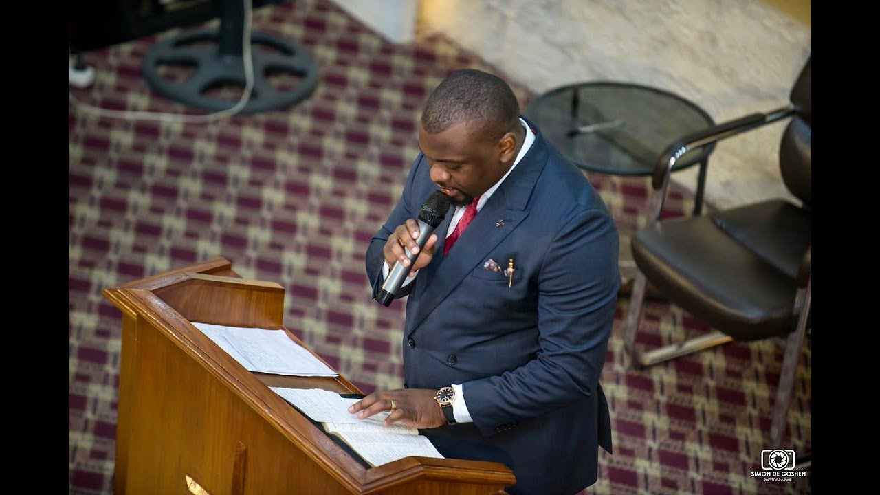 Past. Caleb Tshiaka / Le Mariage et Le Divorce Part1 : Dimanche 24 Décembre 2023